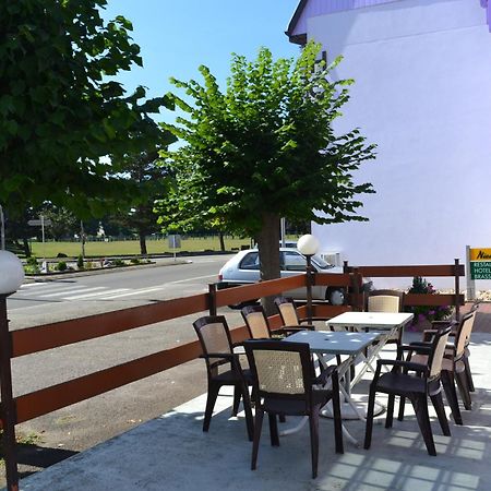 Hotel Restaurant Niemerich Pulversheim Exterior photo